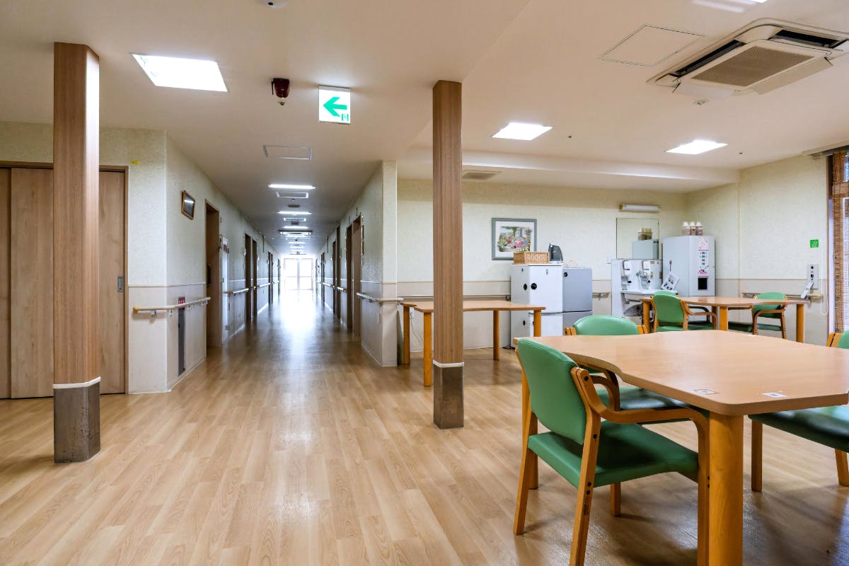 ケア・キューブくさか 食堂（2F）