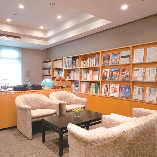 モーニングパーク主税町 図書室