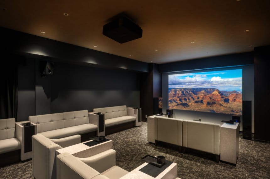 SOMPOケアラヴィーレ泉パークタウン朝日 シアタールーム