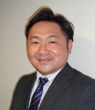 そんぽの家豊中野田 ホーム長竹村　彰矩