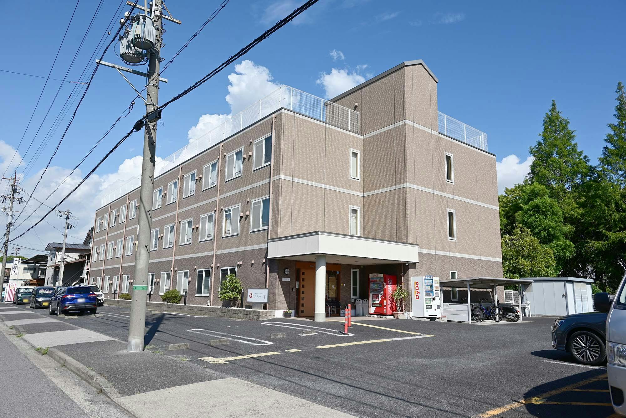 こころ十一屋 外観