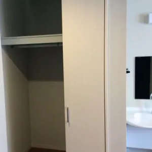 サービス付き高齢者向け住宅なでしこ南台 クローゼット