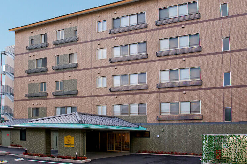 ハイリタイヤー金城 外観