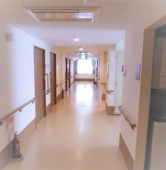 ココファン立川 廊下