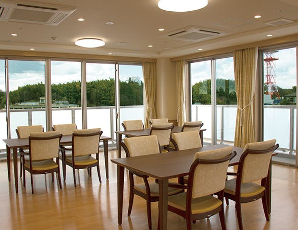 ライフコミューン たまプラーザ 食堂