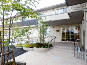 グランパーシモン 外観