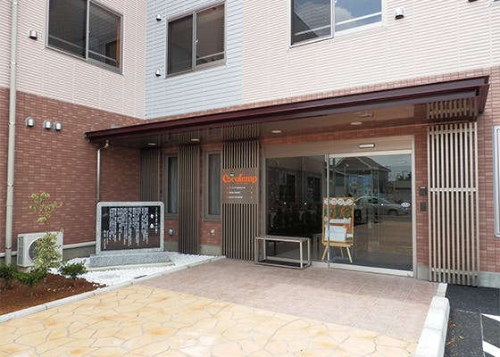 ココファン高坂 入り口