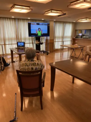 そんぽの家尼崎田能 オンライン音楽会