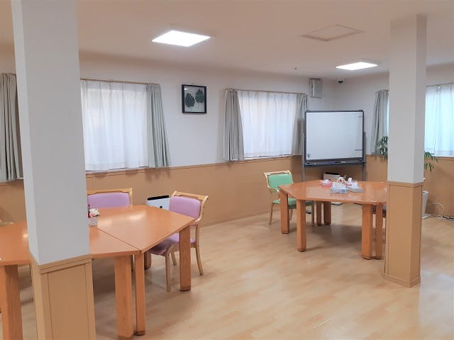 ずっとケアホーム浜寺 食堂