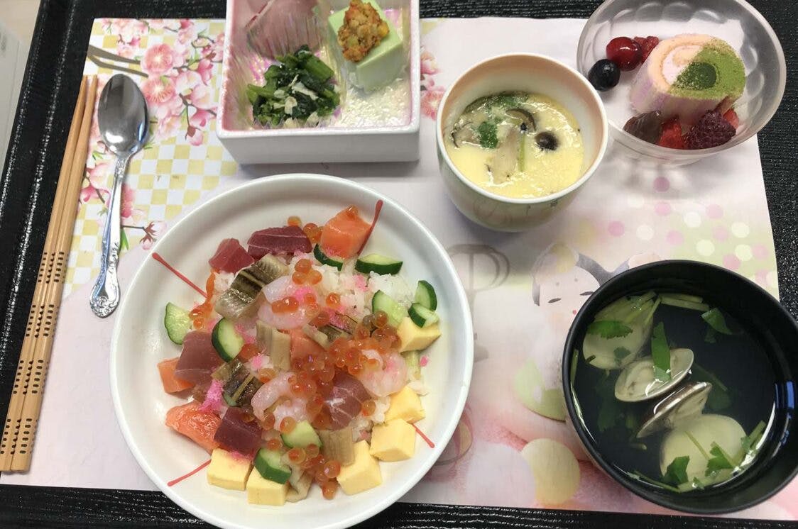 アズハイム千葉幕張 特別食