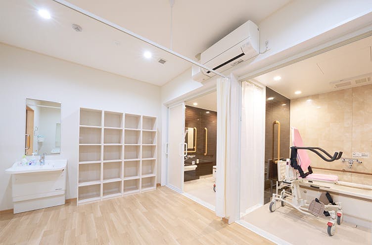 MYYケアリング布忍 浴室