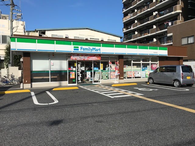 グランドマスト戸田公園 ファミリーマート戸田本町店