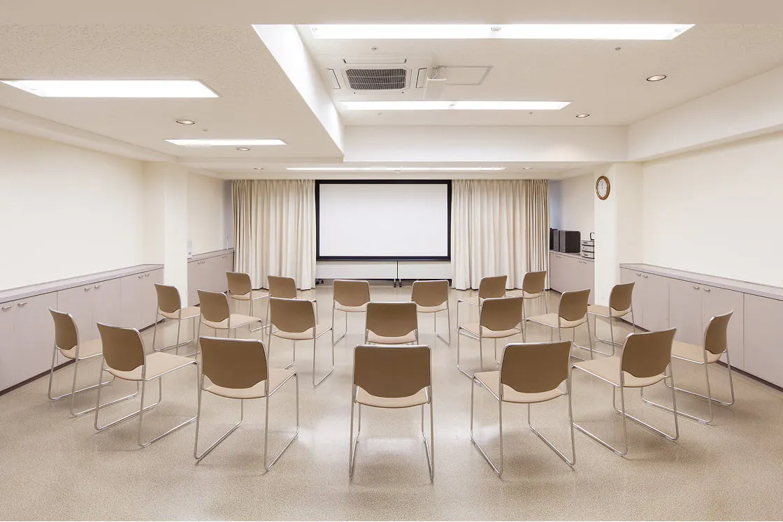 トラストガーデン宝塚 集会室
