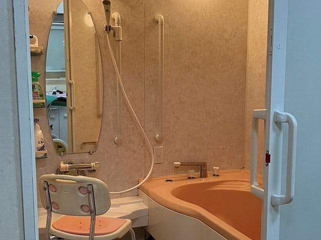 グループホーム天下茶屋 浴室