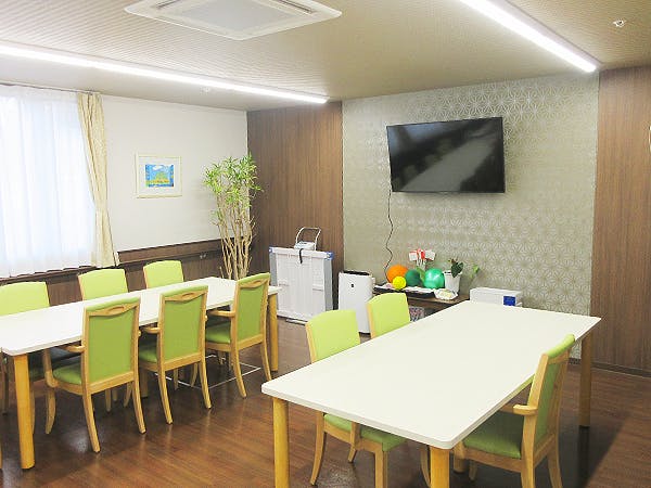 サービス付き高齢者向け住宅まごの手Ⅱ号館 食堂