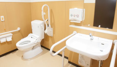 ライフドリーム新道東 ハンディキャップトイレ