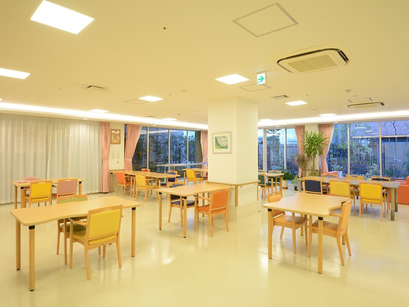 介護付有料老人ホーム プレザンメゾン深江橋 食堂