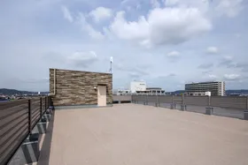 アイリス港南 屋上
