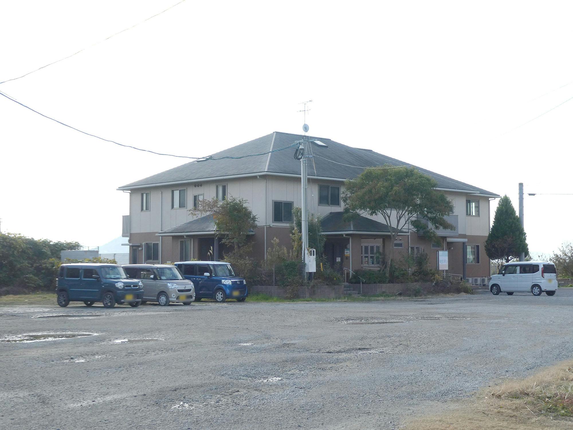 グループホーム楽園 駐車場