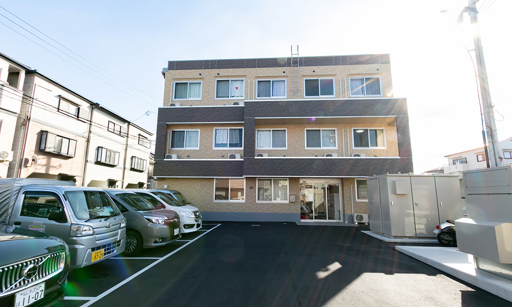 メープルコートあまみ 外観