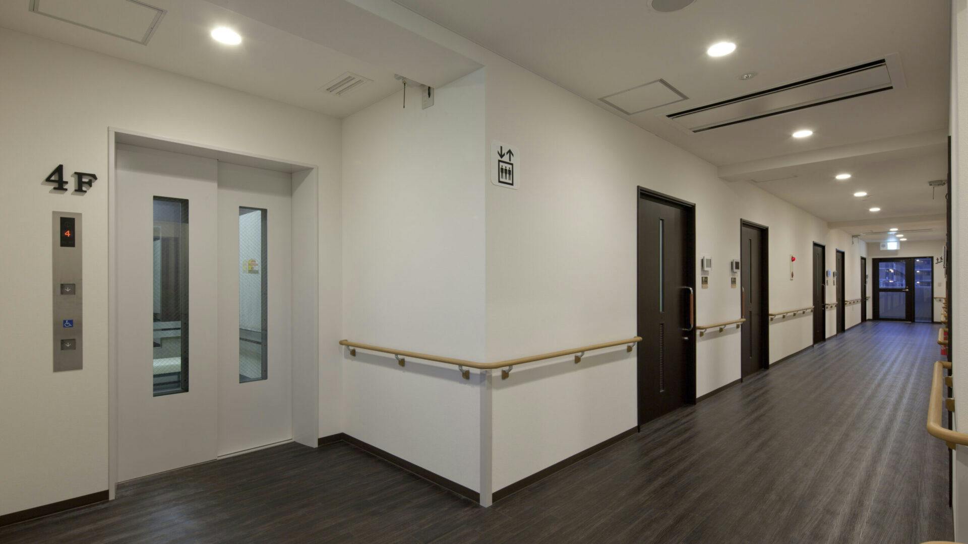 プレジール豊中 廊下