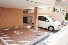 スーパー・コート堺神石 駐車場