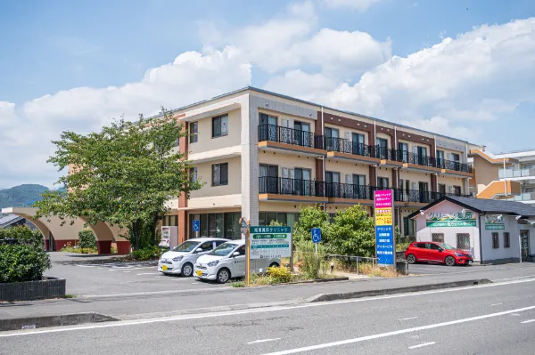 メディカルホームメディトピア真田 外観