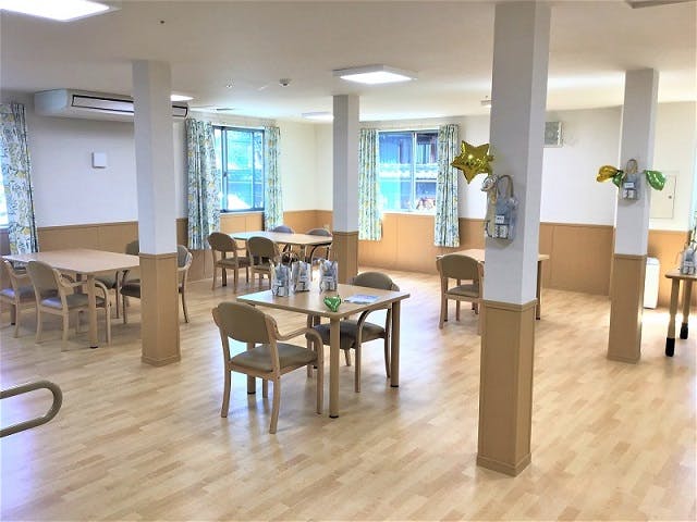 MYYケアリング萱島 食堂