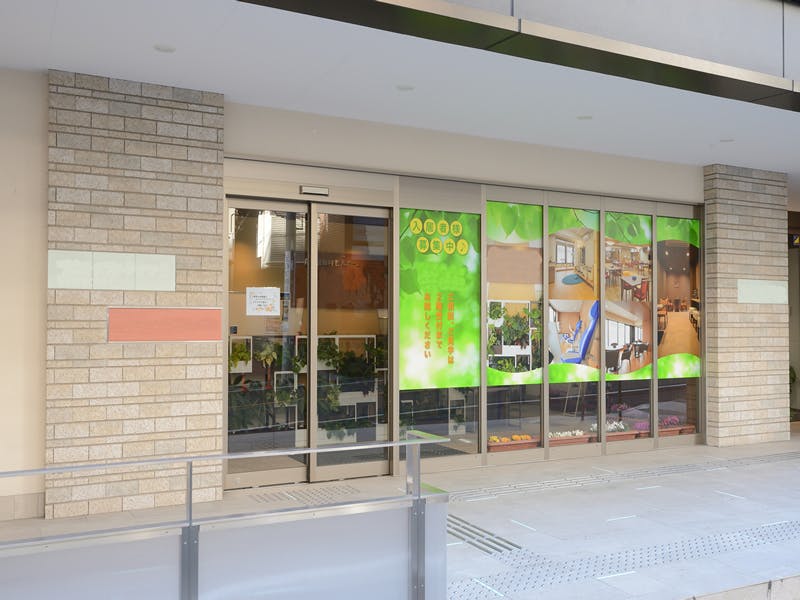 プレザングラン新宿下落合 玄関