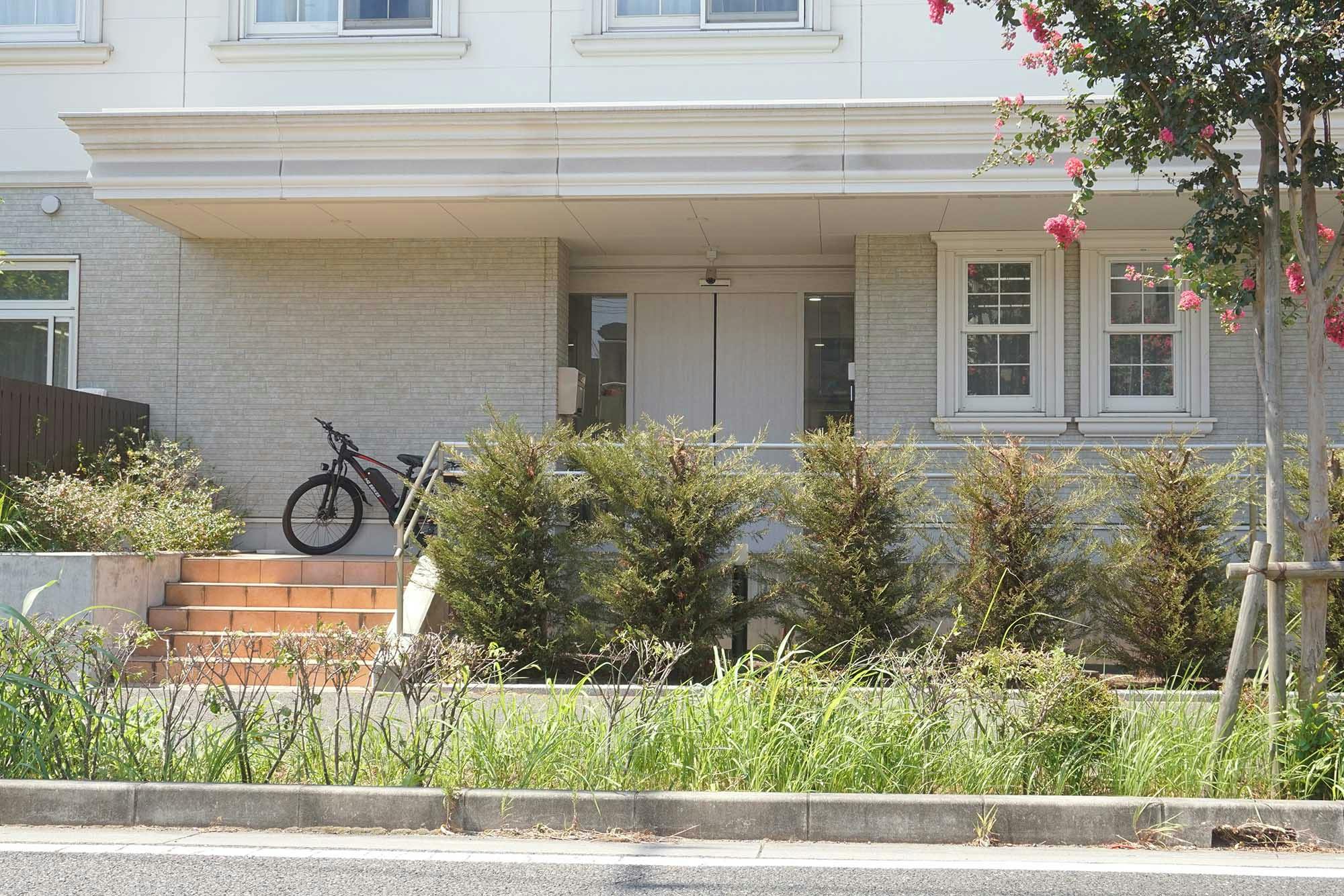 ニューソフィアコート八千代 入口