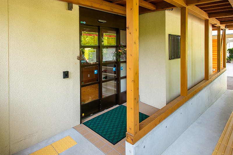 すまいるホーム上津弐番館 玄関