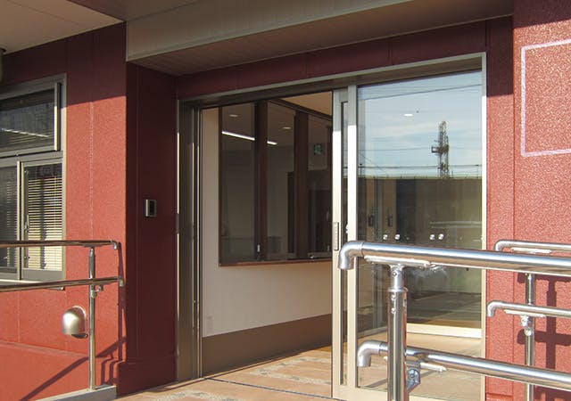 寿福の郷富田林川西駅前 エントランス