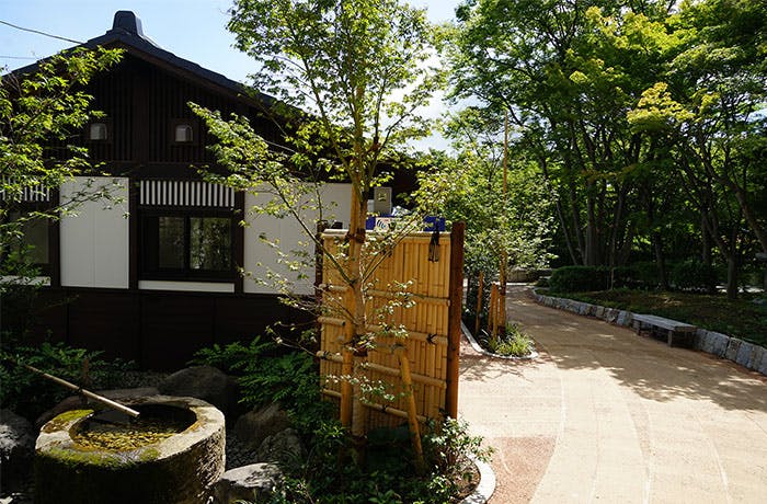 チャームプレミアグラン池田山 品川区立池田山公園