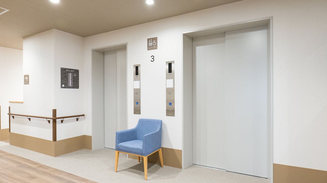 リアンレーヴ市ヶ尾弐番館 エレベーターホール