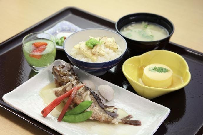 アルファリビング鹿児島上之園 通常食