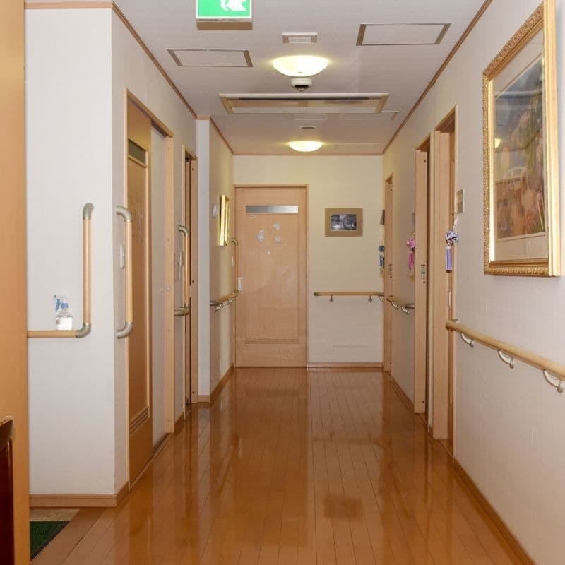 グランマ立川 廊下