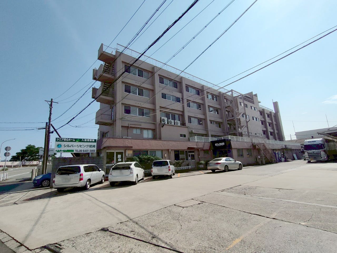 シルバーリビング尼崎 外観
