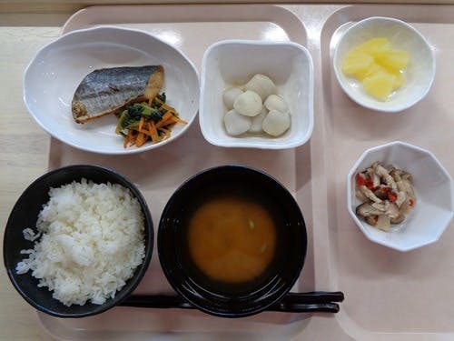 さわやかこうなん館 魚中心の食事