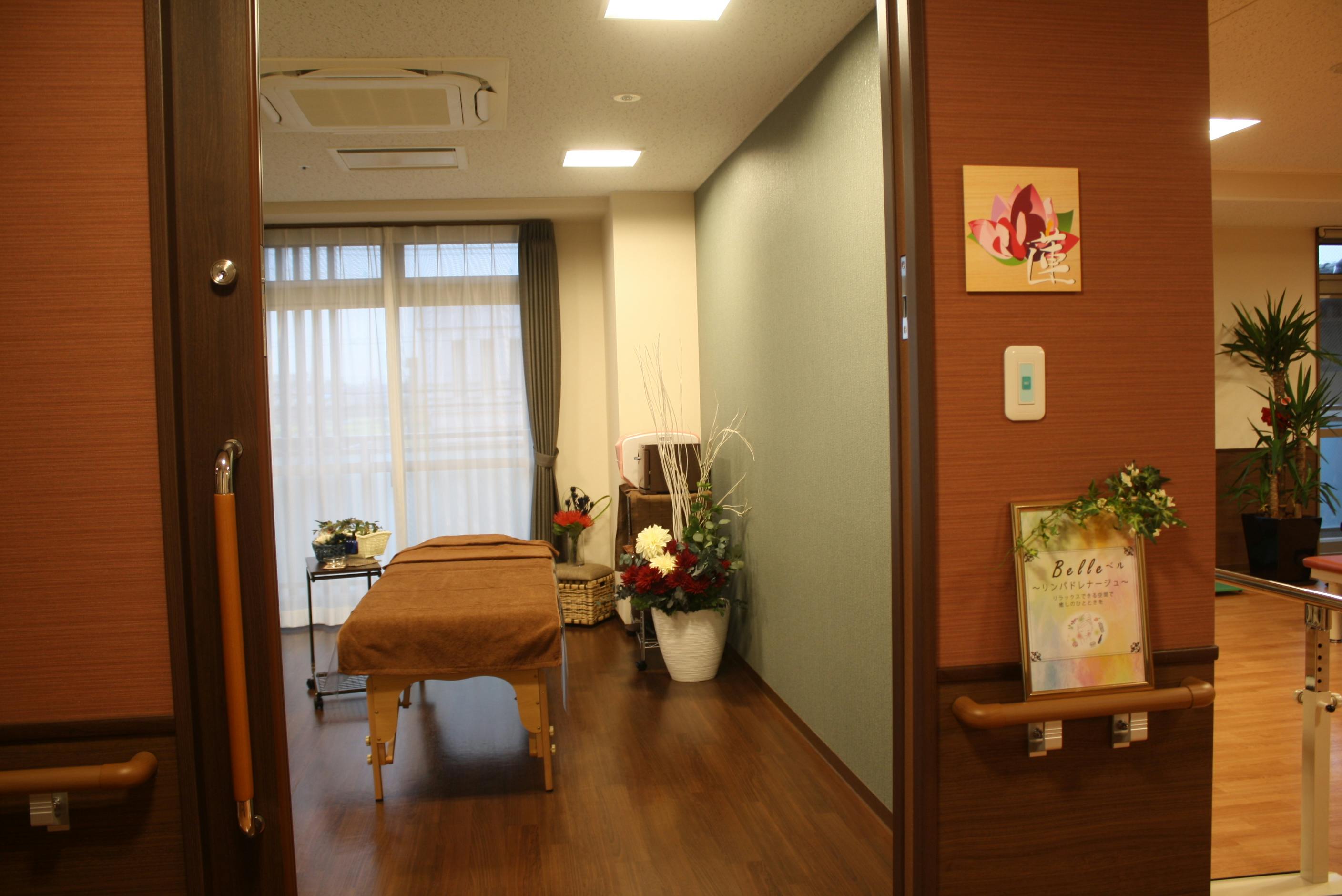 介護付有料老人ホーム 頂 リラクゼーションルーム