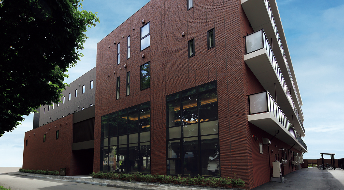 メディカル・リハビリホームグランダ知事公館前 外観