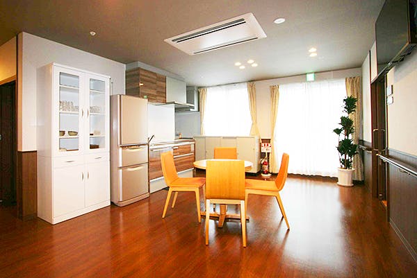 サービス付き高齢者向け住宅まごの手Ⅱ号館 居間