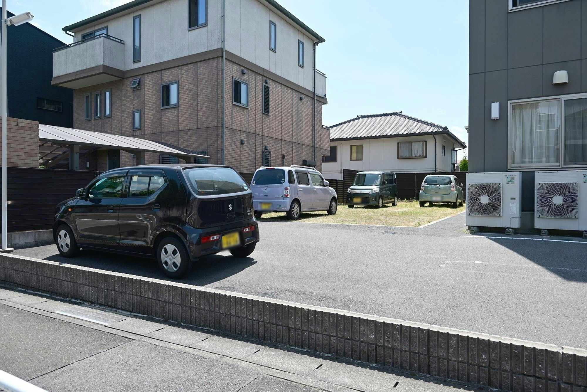 ふるさとホーム名古屋天白 駐車場