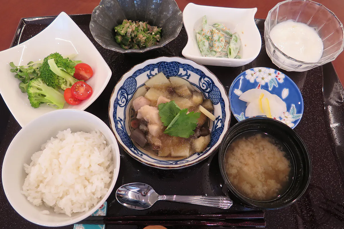 クイーンヒル目白台 通常食