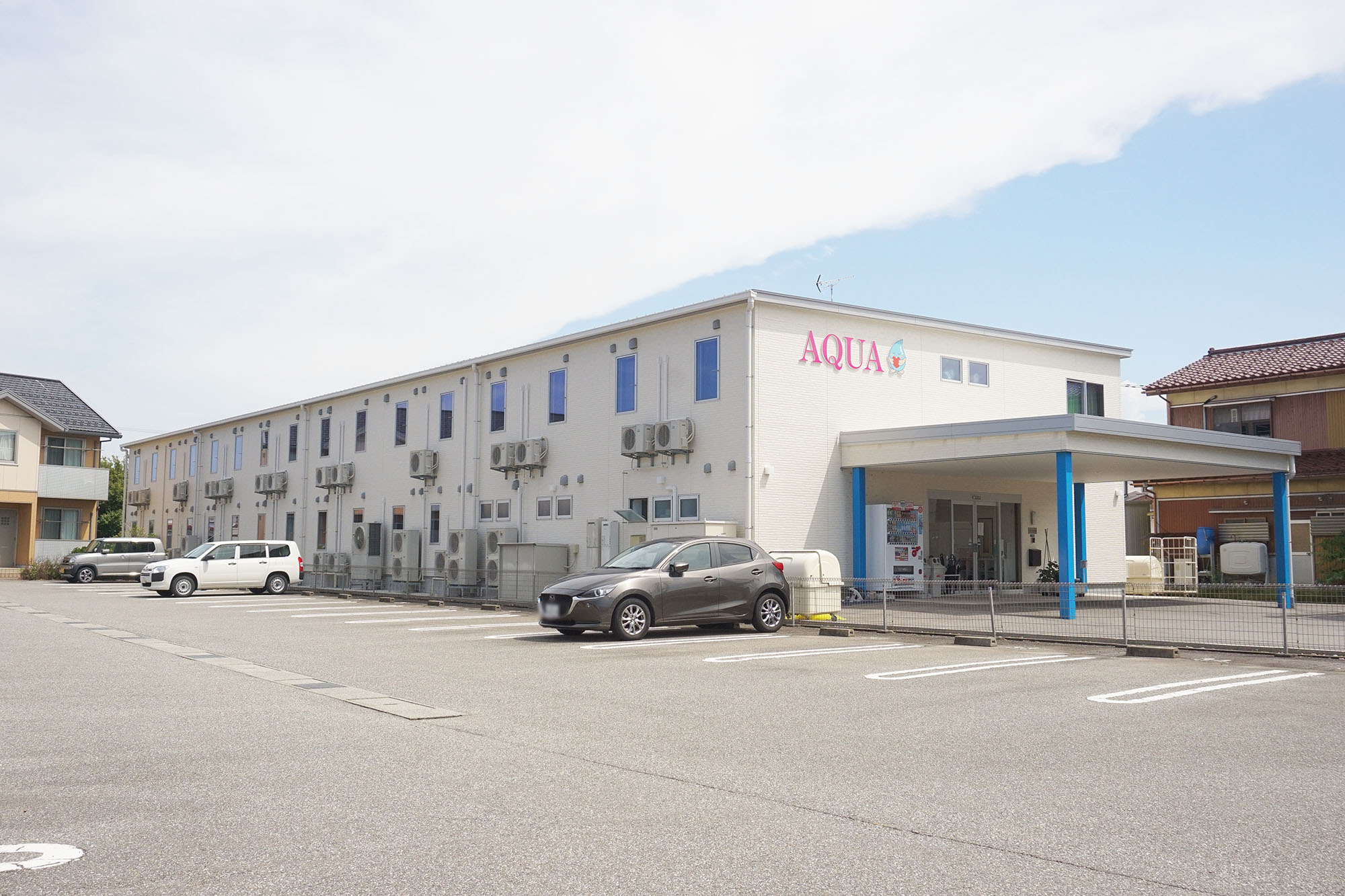 アクアホーム富山中冨居 外観