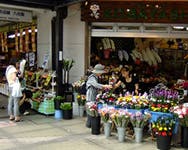 イハナハウス 花屋（駅ビル）