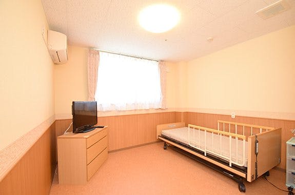 やとみ翔裕館 居室