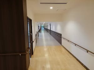 ツクイ・サンシャイン杉並 廊下