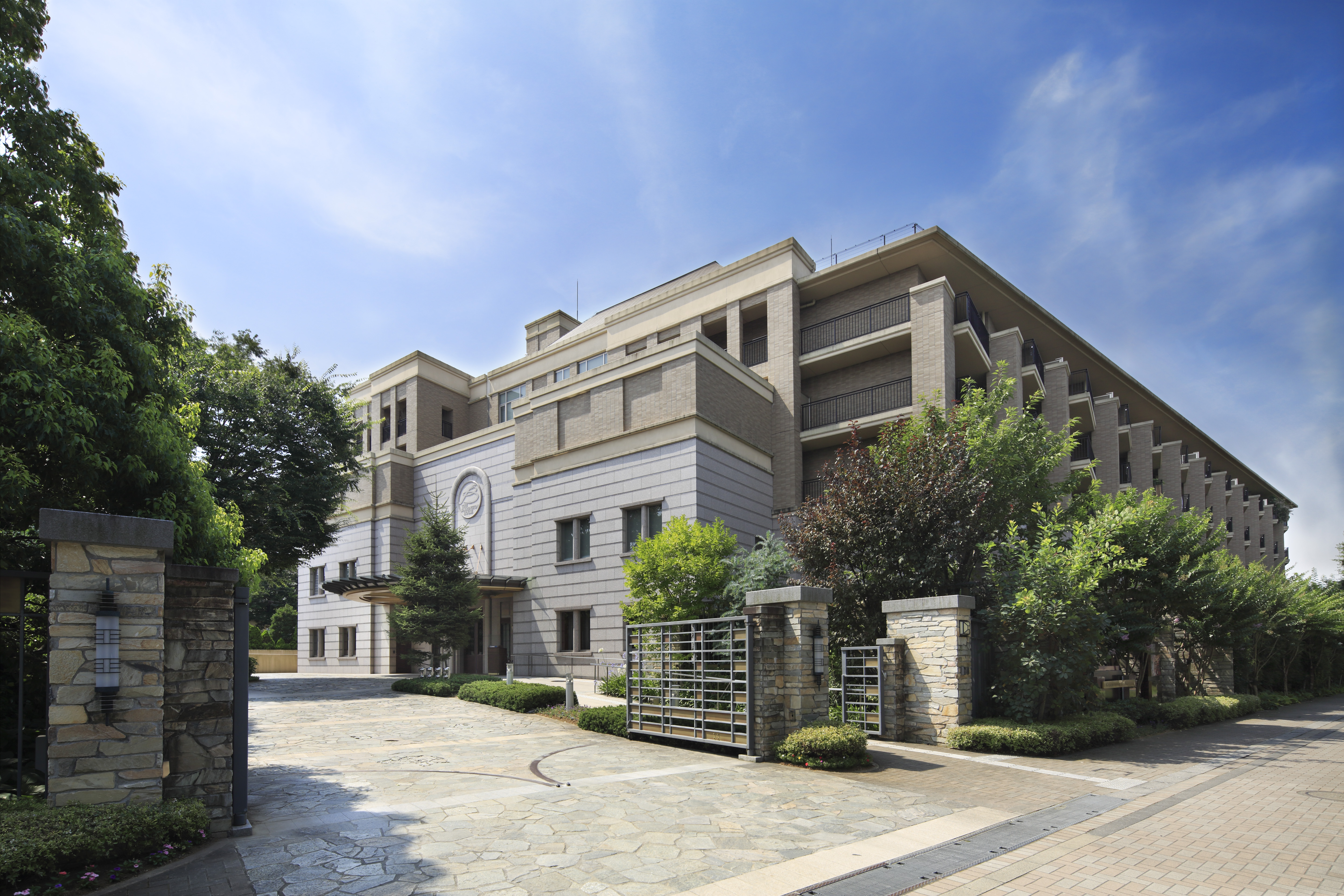 グランクレール馬事公苑 外観