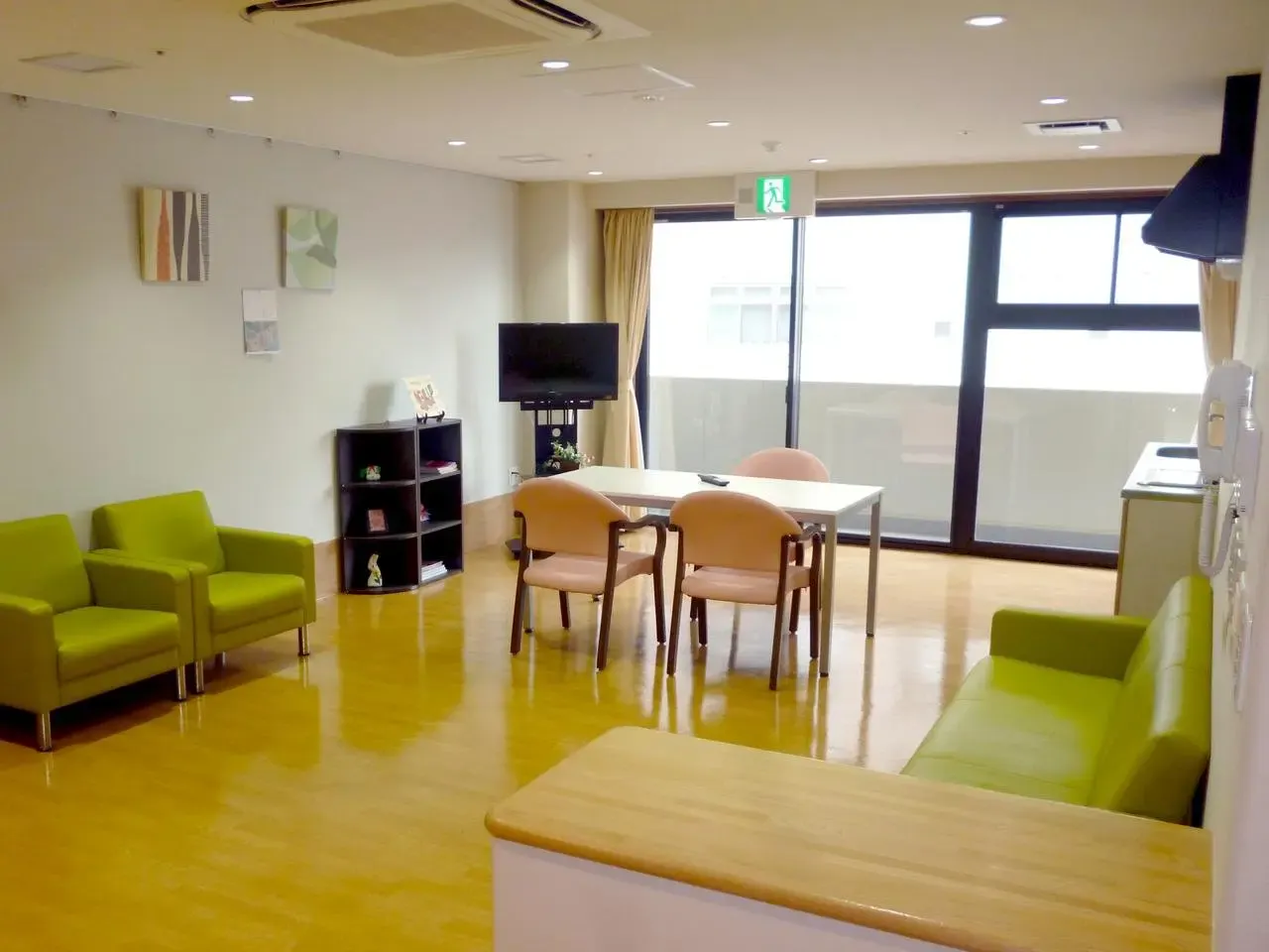 イリーゼ石巻 談話コーナー