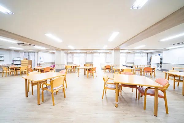 スーパー・コート堺白鷺 食堂